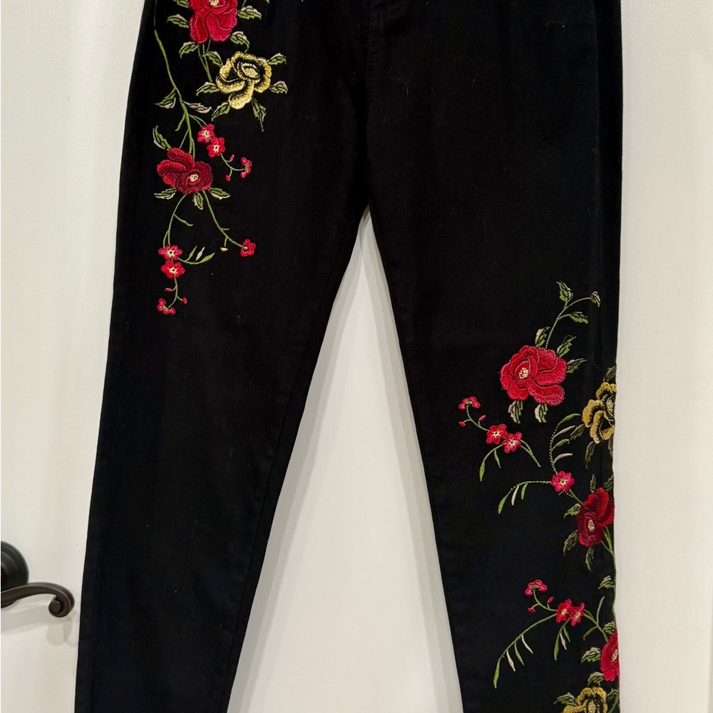 V Cristina Embroidered Black Jeans